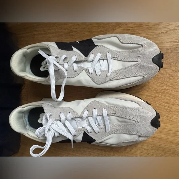 New Balance 327 Sea salt with nb 103 white and black Women’s Sz 8 VGC - Picture 3 of 11